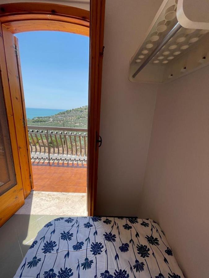 Colori Del Sud - Residence Mattinata Buitenkant foto