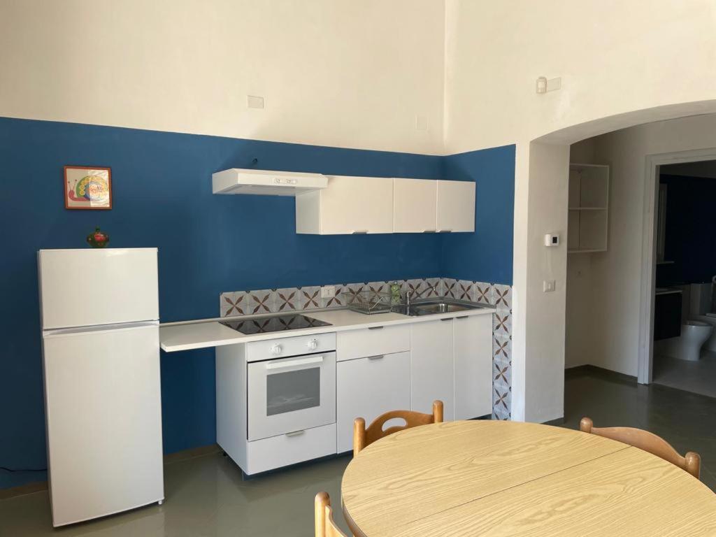 Colori Del Sud - Residence Mattinata Buitenkant foto
