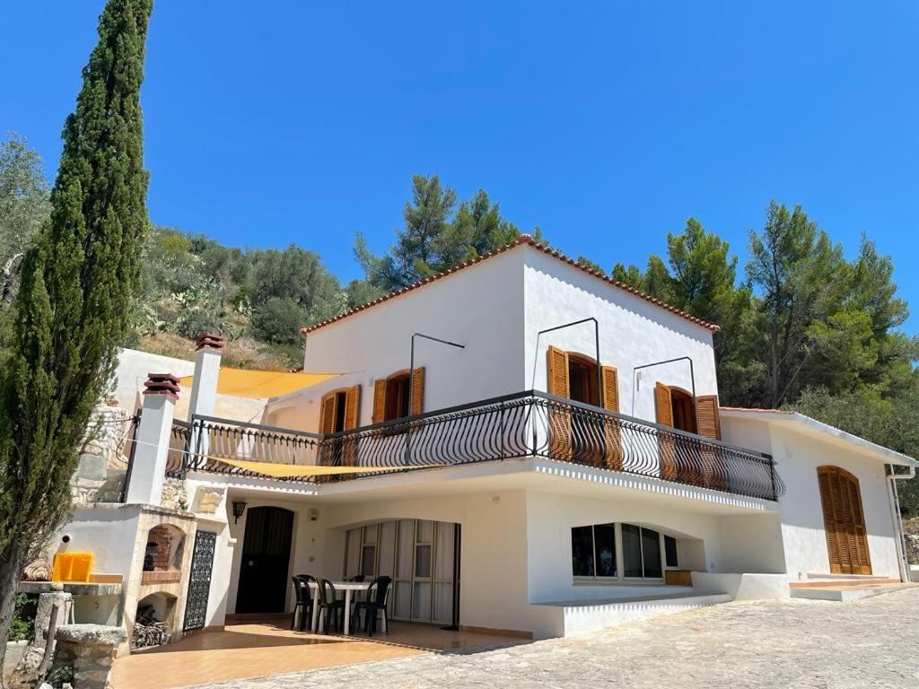 Colori Del Sud - Residence Mattinata Buitenkant foto